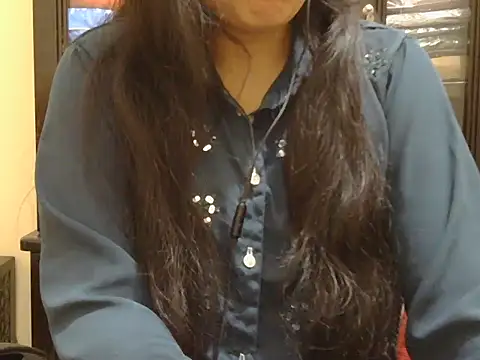 Snapshot of fairy_queen07 chatting on November 18, 2025, 5:56 am fairy queen07 online show from November 18, 2025, 5:56 am