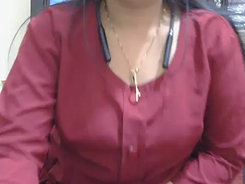 Snapshot of fairy_queen07 chatting on November 19, 2025, 6:19 pm fairy queen07 online show from November 19, 2025, 6:19 pm