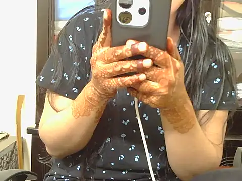 Snapshot of fairy_queen07 chatting on December 4, 2025, 12:09 am fairy queen07 online show from December 4, 2025, 12:09 am