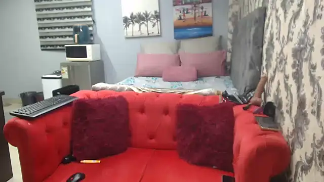 Snapshot of SweetPortableAmber chatting on May 27, 2026, 2:47 pm SweetPortableAmber online show from May 27, 2026, 2:47 pm