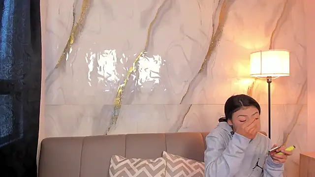 Tiffany Nm online show from April 6, 2026, 1:12 pm