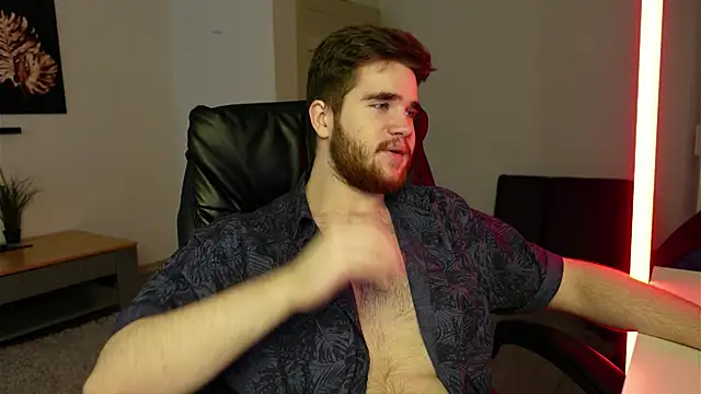 Mark Maxim online show from October 28, 2025, 12:52 pm