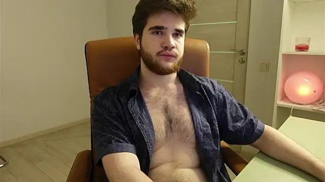 Mark Maxim online show from December 3, 2025, 9:13 pm