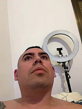 Snapshot of davidxxx099 chatting on March 10, 2026, 4:50 am davidxxx099 online show from March 10, 2026, 4:50 am