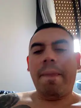 Snapshot of davidxxx099 chatting on March 25, 2026, 3:07 pm davidxxx099 online show from March 25, 2026, 3:07 pm