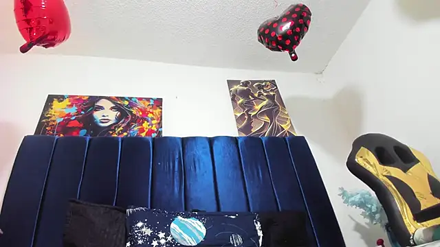 Snapshot of Hanna_wish chatting on November 14, 2025, 1:10 pm Hanna wish online show from November 14, 2025, 1:10 pm