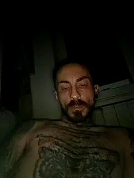 Snapshot of Robe420 chatting on November 17, 2025, 3:12 am Robe420 online show from November 17, 2025, 3:12 am