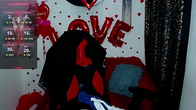 Isla rosee18 online show from February 24, 2026, 11:47 pm