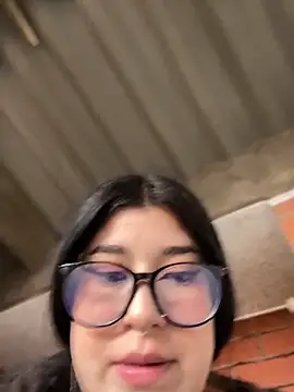 Tokio Sakura online show from November 14, 2025, 7:45 pm