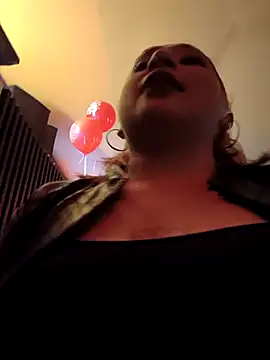 Snapshot of Mariana-94 chatting on February 15, 2026, 2:30 am Mariana-94 online show from February 15, 2026, 2:30 am