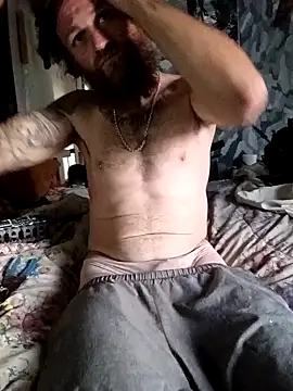 Snapshot of bearded_cross chatting on October 17, 2025, 1:03 pm bearded cross online show from October 17, 2025, 1:03 pm