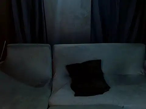 hugesignificant 69 online show from September 17, 2025, 11:39 pm