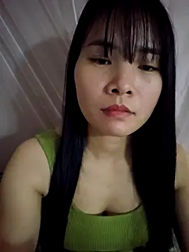 Nice-love online show from September 21, 2025, 4:41 pm