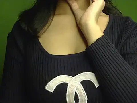 Snapshot of your_cute_girl chatting on November 15, 2025, 5:16 am your cute girl online show from November 15, 2025, 5:16 am