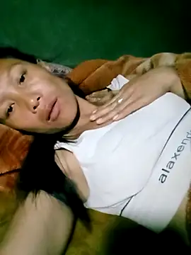 Lisa pusy online show from October 28, 2025, 11:51 pm