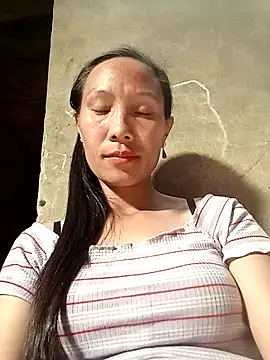 Lisa pusy online show from November 15, 2025, 2:42 am