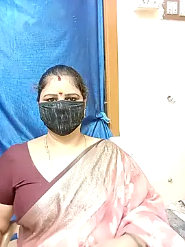 sushma26 online show from October 16, 2025, 5:14 pm