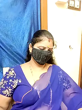 sushma26 online show from October 19, 2025, 5:13 pm