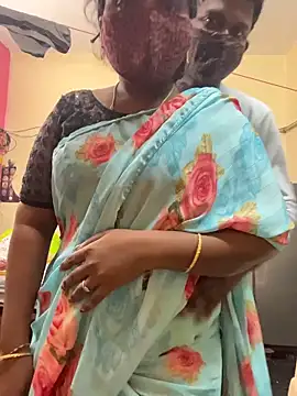 anubabysk12 online show from October 29, 2025, 1:41 am