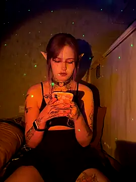 n1ghtcloud online show from October 28, 2025, 6:43 pm