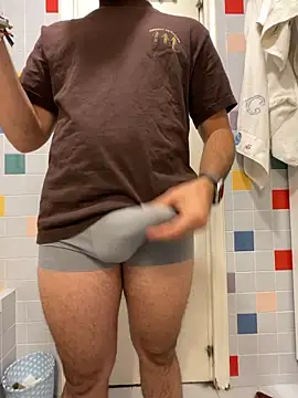 Snapshot of Javimadrid chatting on September 24, 2025, 5:27 pm Javimadrid online show from September 24, 2025, 5:27 pm