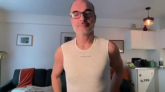 Milkywaymen online show from March 13, 2026, 12:45 pm