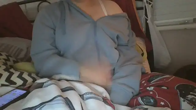 Snapshot of lu_official1 chatting on November 11, 2025, 7:47 pm lu official1 online show from November 11, 2025, 7:47 pm