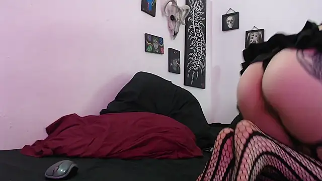 Valakiablood online show from April 1, 2026, 9:12 pm