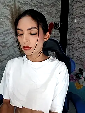 AlisSon  hot online show from October 29, 2025, 4:04 am