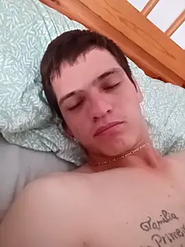 Snapshot of ocampojonas547 chatting on October 25, 2025, 11:10 pm ocampojonas547 online show from October 25, 2025, 11:10 pm