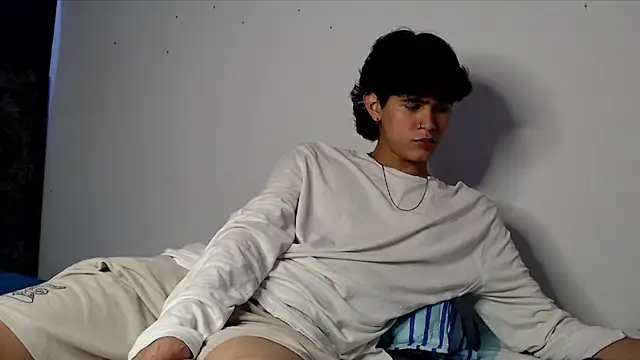 Snapshot of alexmark_ chatting on May 26, 2026, 5:09 pm alexmark online show from May 26, 2026, 5:09 pm