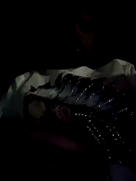 Snapshot of Danypeluche chatting on October 17, 2025, 6:16 am Danypeluche online show from October 17, 2025, 6:16 am