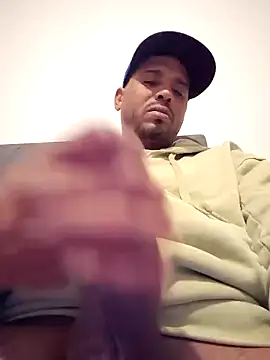 Snapshot of Danypeluche chatting on November 20, 2025, 8:08 pm Danypeluche online show from November 20, 2025, 8:08 pm