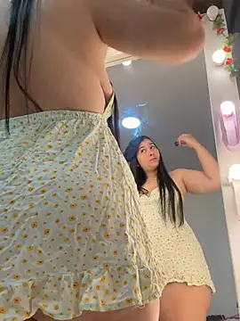 evelyn 1702 online show from July 15, 2026, 7:19 pm