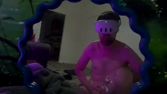 Snapshot of welcome-to-the-jungle chatting on February 23, 2026, 9:56 pm welcome-to-the-jungle online show from February 23, 2026, 9:56 pm