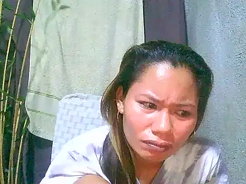 Sweeetgurll online show from April 23, 2026, 3:14 pm