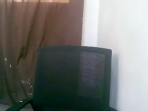 Snapshot of Sweeetgurll chatting on June 8, 2026, 11:27 pm Sweeetgurll online show from June 8, 2026, 11:27 pm