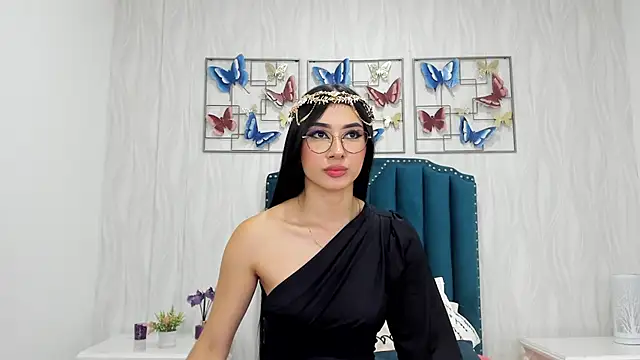 Alison Carde05 online show from October 22, 2025, 7:35 pm