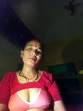 Snapshot of Monika_thakurr chatting on October 1, 2025, 9:04 am Monika thakurr online show from October 1, 2025, 9:04 am