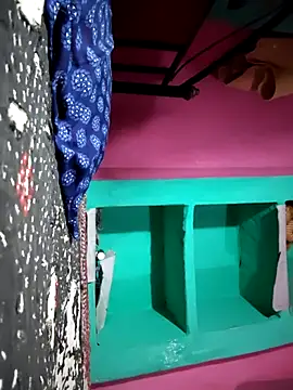 Snapshot of Monika_thakurr chatting on April 5, 2026, 2:58 pm Monika thakurr online show from April 5, 2026, 2:58 pm