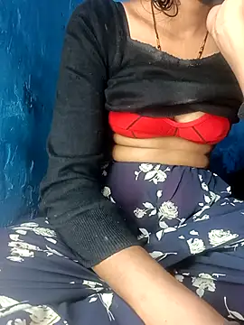Snapshot of ruchigoutam chatting on November 26, 2025, 5:36 pm ruchigoutam online show from November 26, 2025, 5:36 pm
