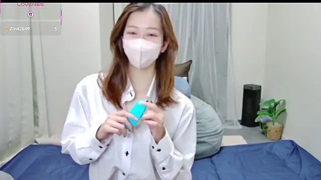 Snapshot of Haruno_sakura_ch chatting on December 21, 2025, 11:39 am Haruno sakura ch online show from December 21, 2025, 11:39 am