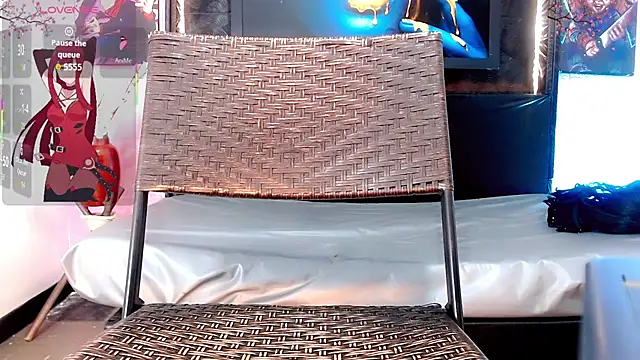 Snapshot of Natasha_clifford chatting on April 9, 2026, 8:14 pm Natasha clifford online show from April 9, 2026, 8:14 pm