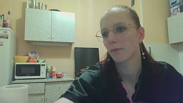 Snapshot of Lucy_Divine chatting on October 26, 2025, 9:21 pm Lucy Divine online show from October 26, 2025, 9:21 pm