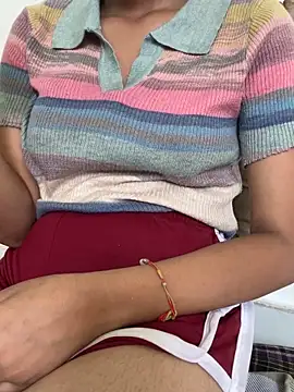 Snapshot of Cute_dolly23 chatting on September 20, 2025, 6:25 am Cute dolly23 online show from September 20, 2025, 6:25 am