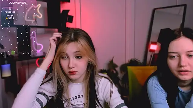 luna tin online show from November 26, 2025, 5:52 am