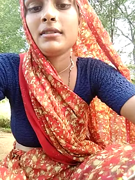 Snapshot of Sapna9685 chatting on October 1, 2025, 10:10 am Sapna9685 online show from October 1, 2025, 10:10 am