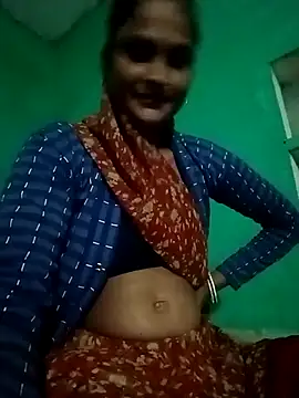 Snapshot of Sapna9685 chatting on October 27, 2025, 6:50 am Sapna9685 online show from October 27, 2025, 6:50 am