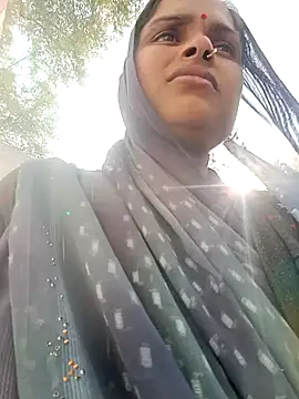 Sapna9685 online show from January 11, 2026, 12:32 pm