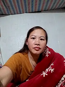 Seg min online show from December 5, 2025, 6:59 pm